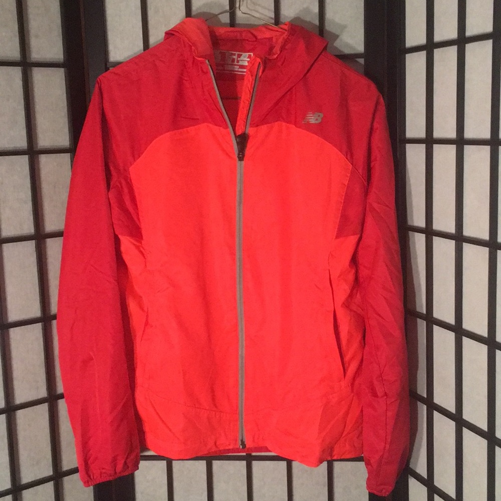 New balance windbreaker